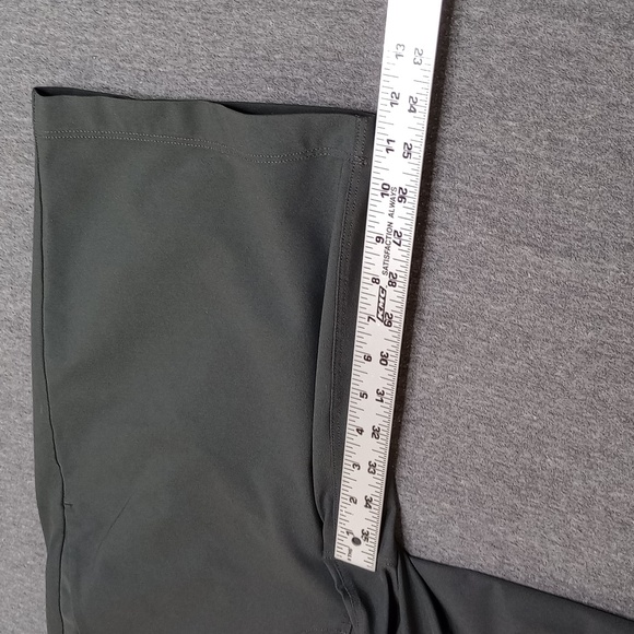 Lululemon Men's 32x12 Gray Dark 12" Performance Golf Shorts - Picture 2 of 8